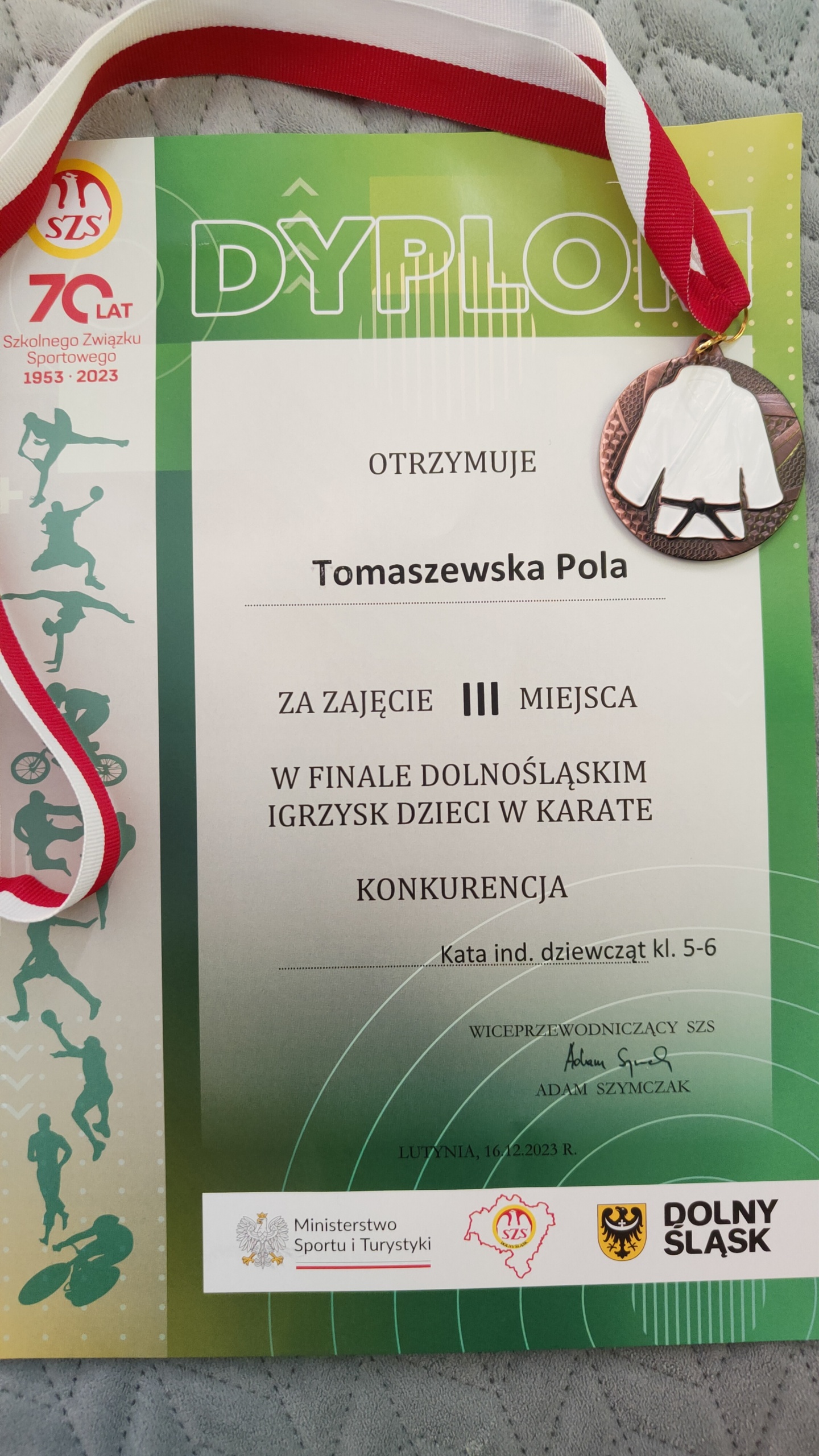 Sukces sportowy Poli Tomaszewskiej z klasy 6c