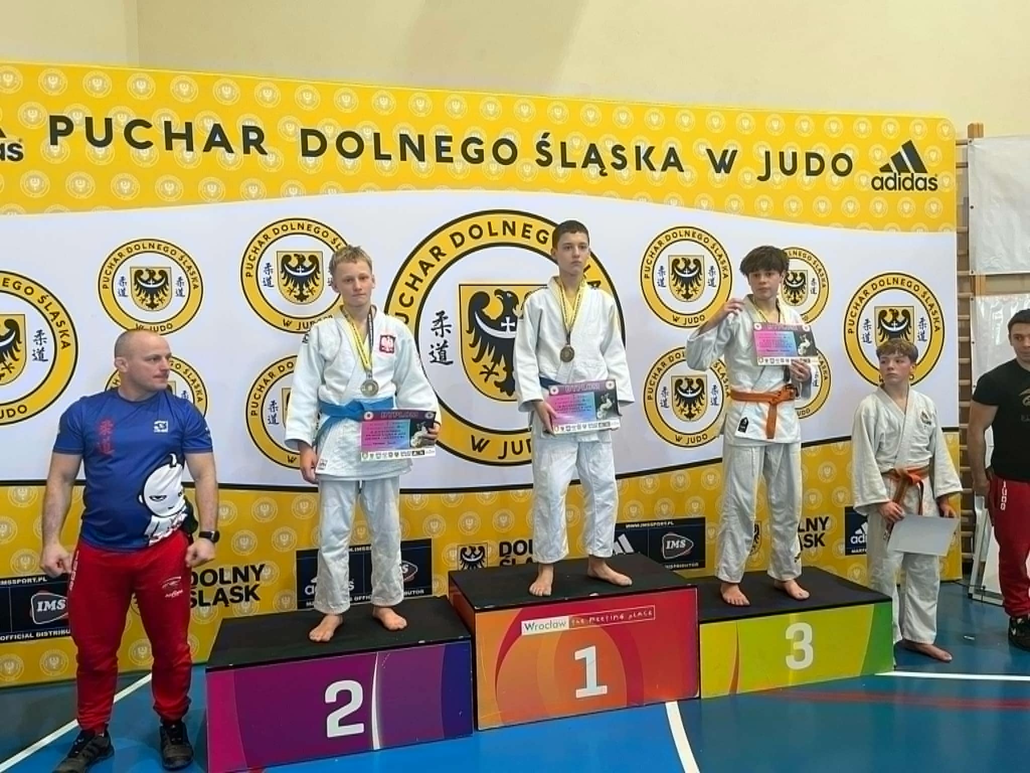 Zwycięstwo (brązowy medal) Wojtka Raczkowiaka z klasy 8d w Mistrzostwach Dolnego Śląska w Judo