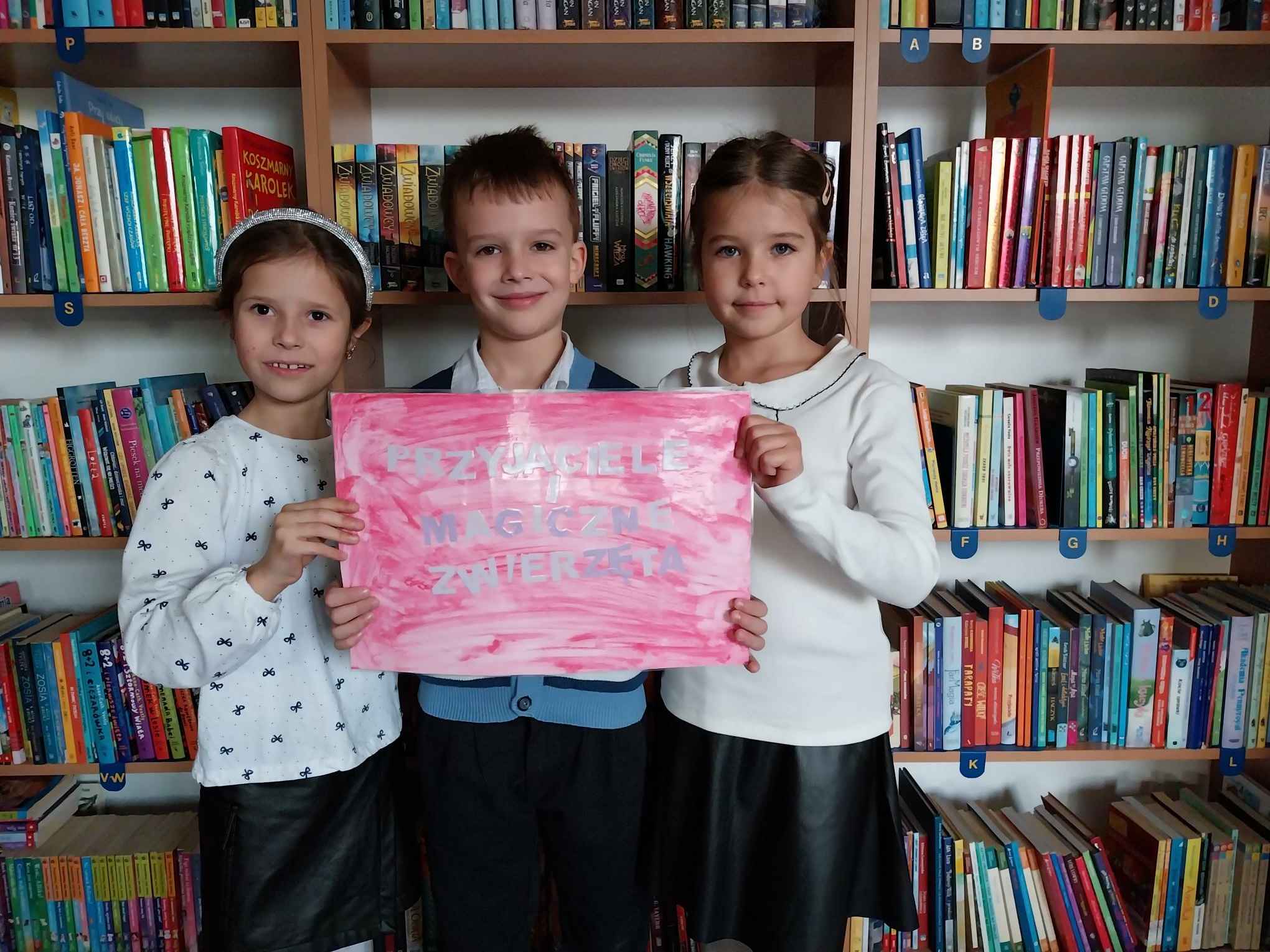 Kawiarenka Literacka, czyli spotkanie z twórcami teatrzyku Kamishibai w kl. 3a